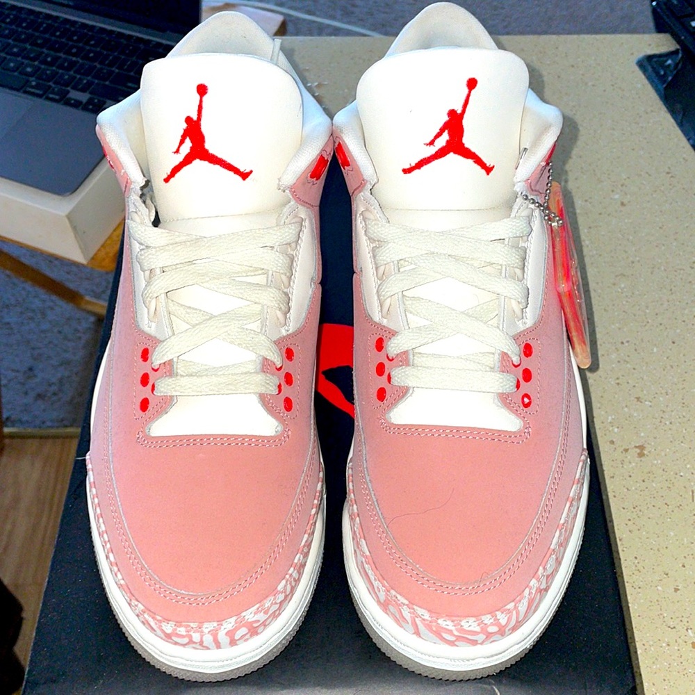 Air Jordan 3 “Rust Pink” 8.5